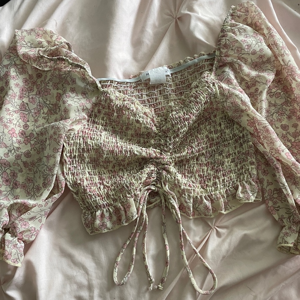 Boutique Pink Floral Front Tie Crop Top